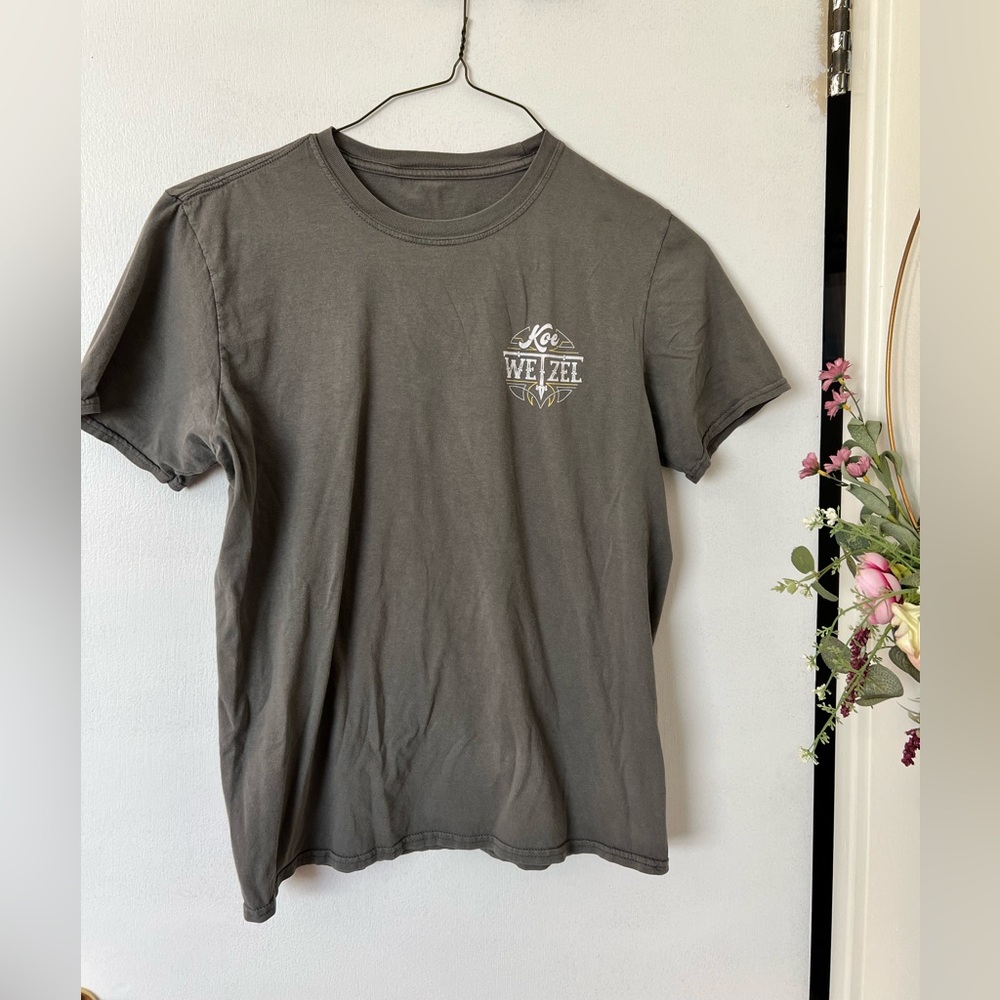 Charcoal Koe Wetzel Men's Short Sleeve Tee
